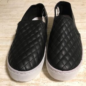 Women’s shoes sz 6